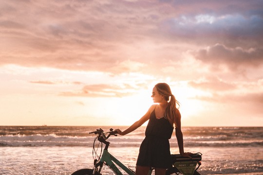 Sur un porte-vélos ou en soute : comment transporter ses vélos en camping-car ?