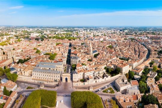 Location de van à Montpelier : conseils et itinéraires de voyage