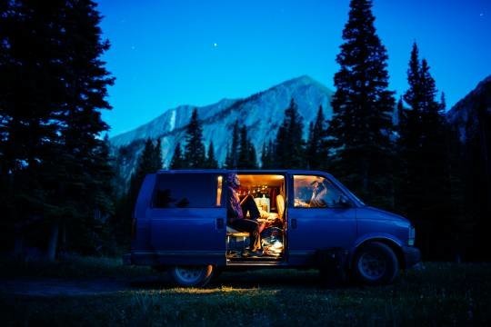 Tips and best practices for choosing where to sleep in a van