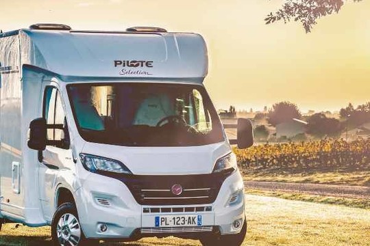 Why choose a streamlined motorhome for your road trip