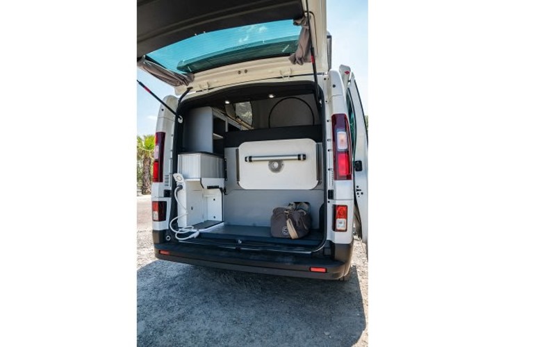 CombiVan Aventure Photo 1