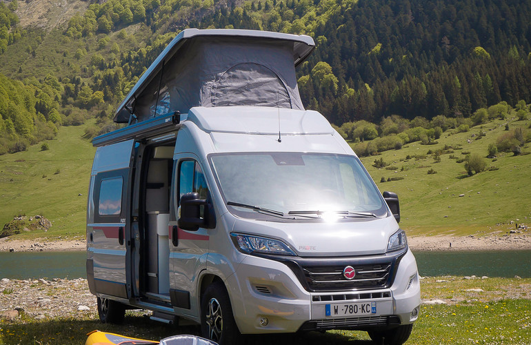 Location Fourgon Aménagé Fiat Ducato 4 Places