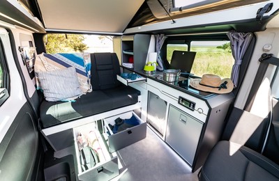 Adventure Combi Van Photo 7